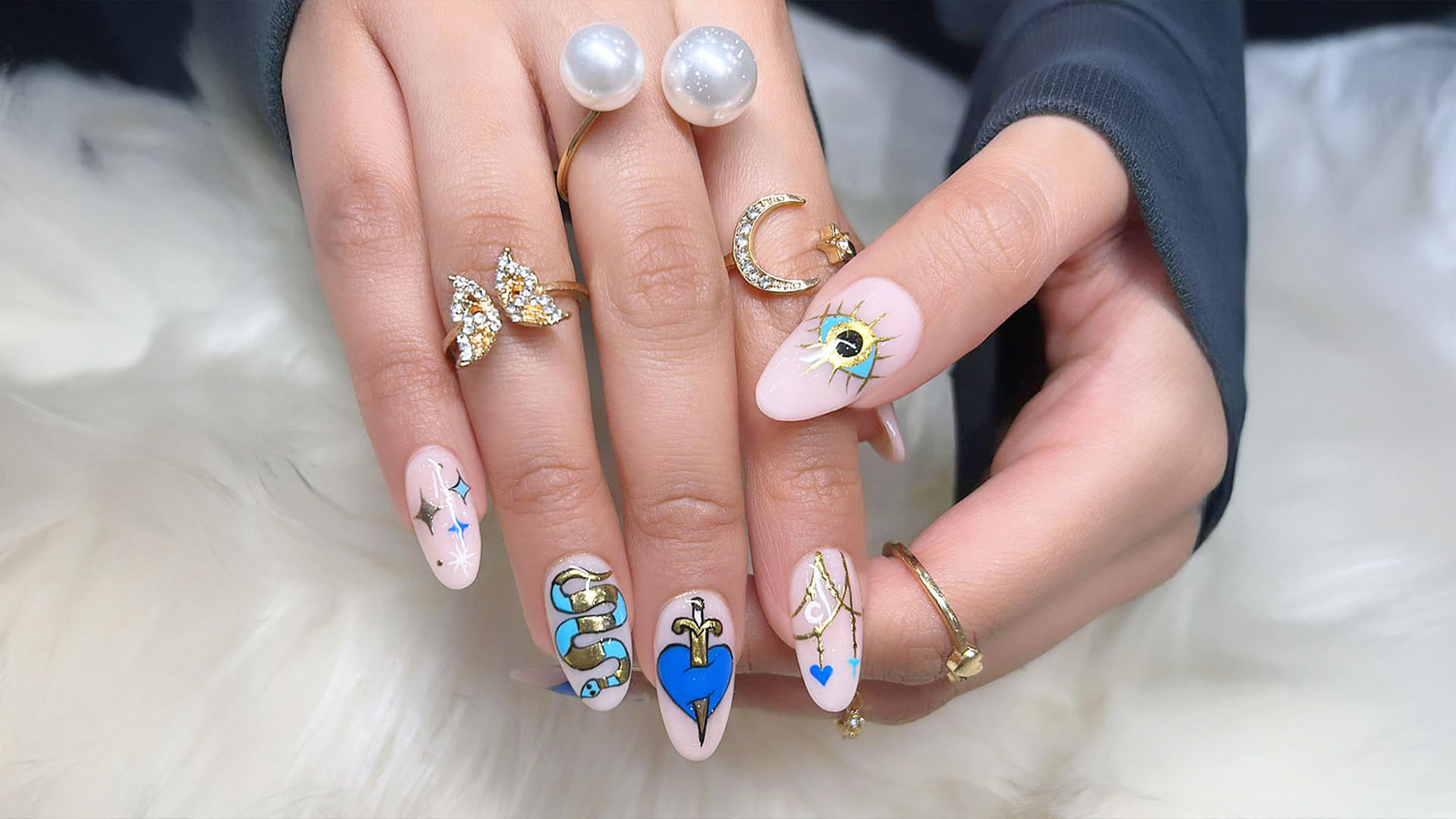 Kitty's Nails & Esthetics 